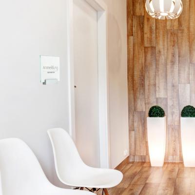 Tuerschild VITRUM A  Glasschild mit Aluhalter für Buero